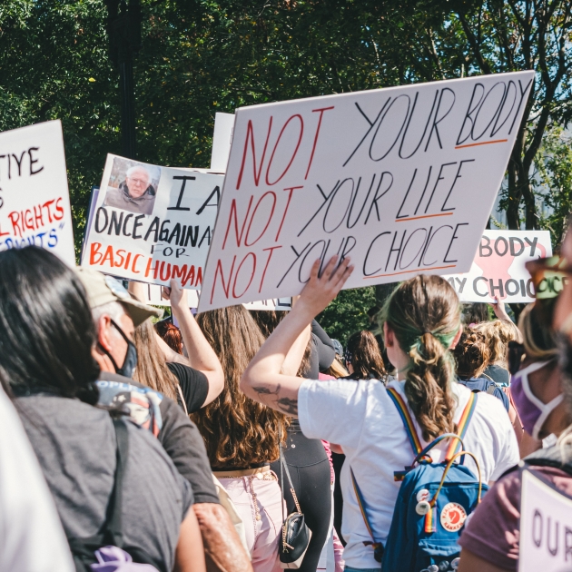 People at a pro-choice protest